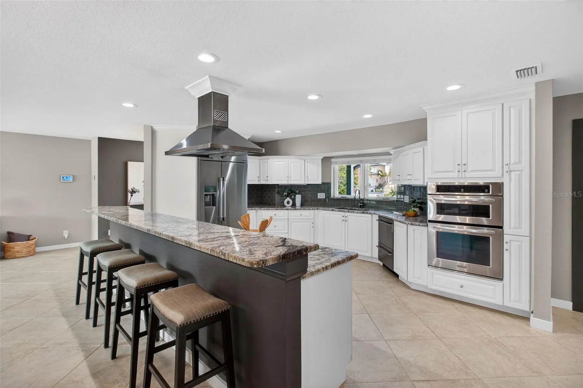 1260 81st Street S St Petersburg FL 33707