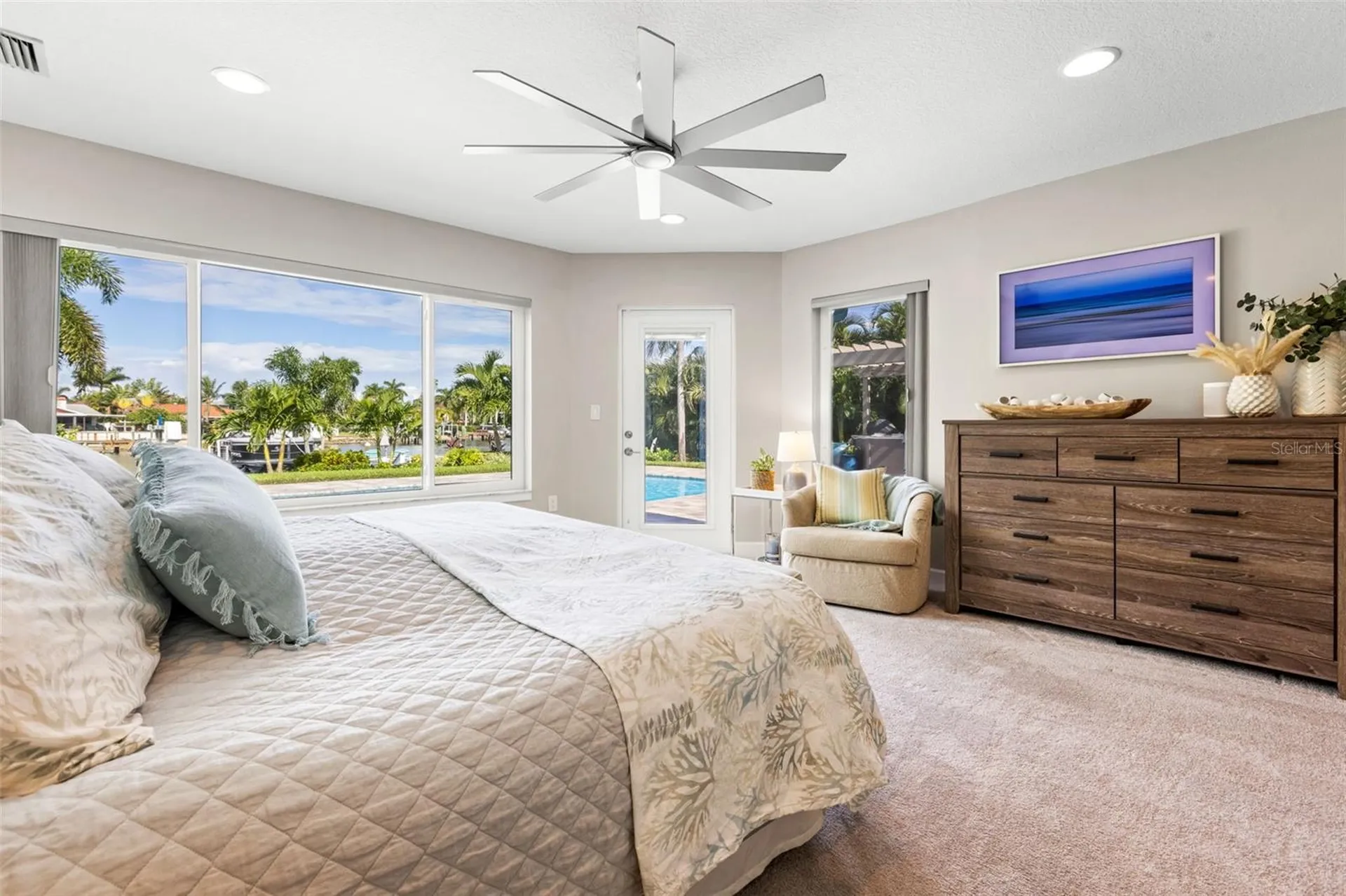1260 81st Street S St Petersburg FL 33707
