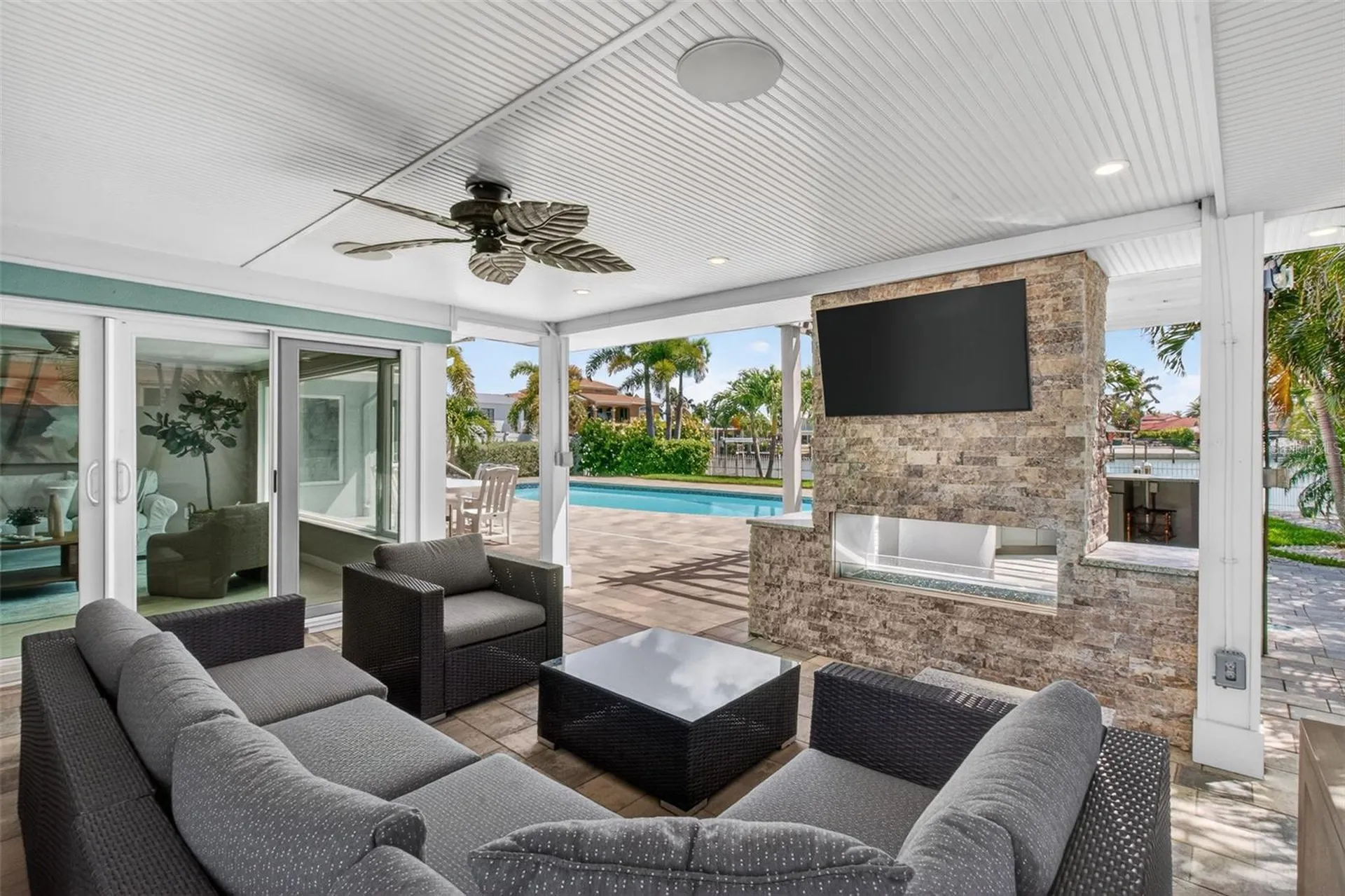 1260 81st Street S St Petersburg FL 33707