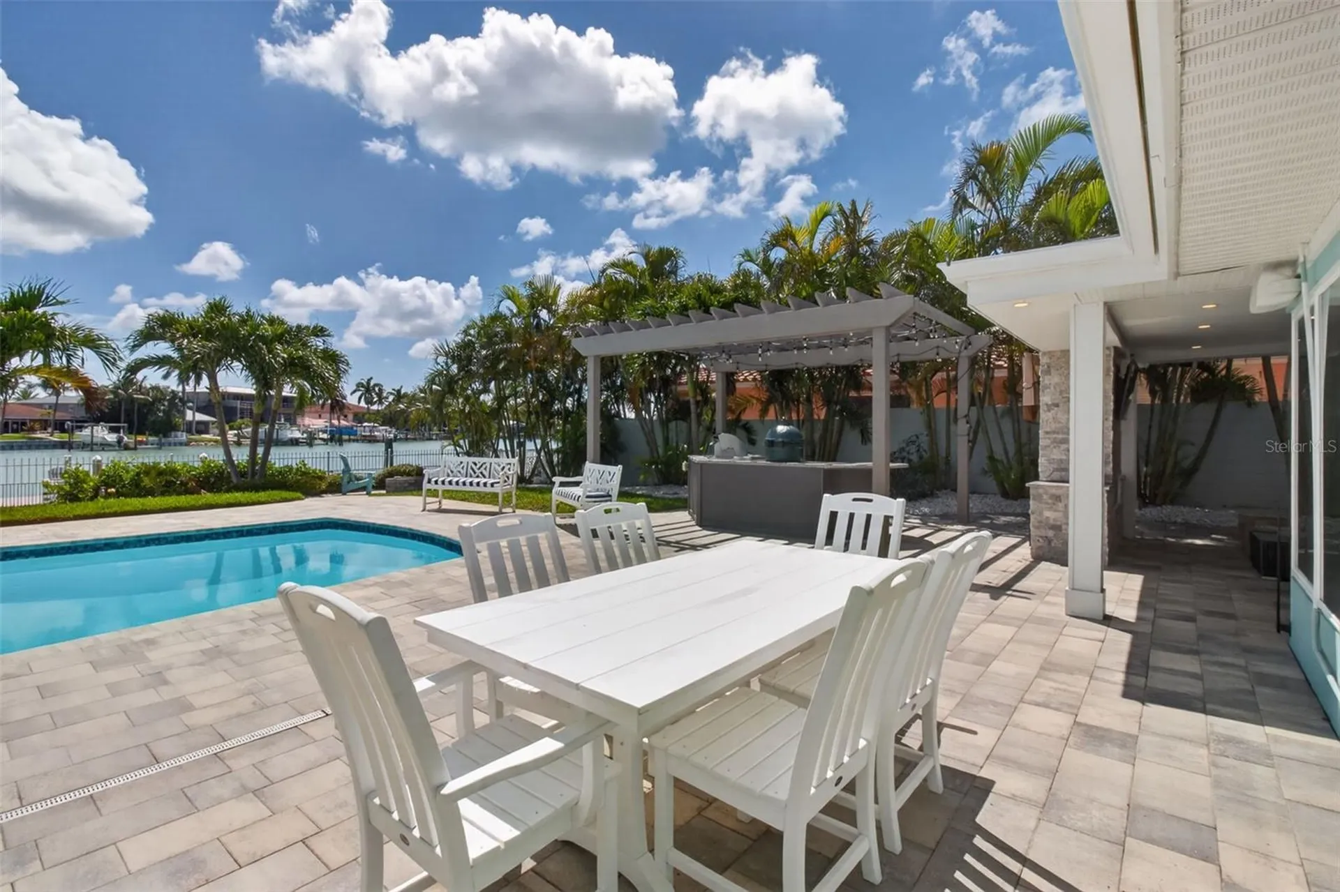 1260 81st Street S St Petersburg FL 33707