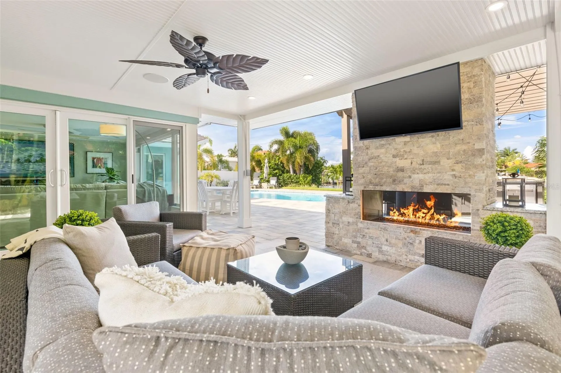 1260 81st Street S St Petersburg FL 33707