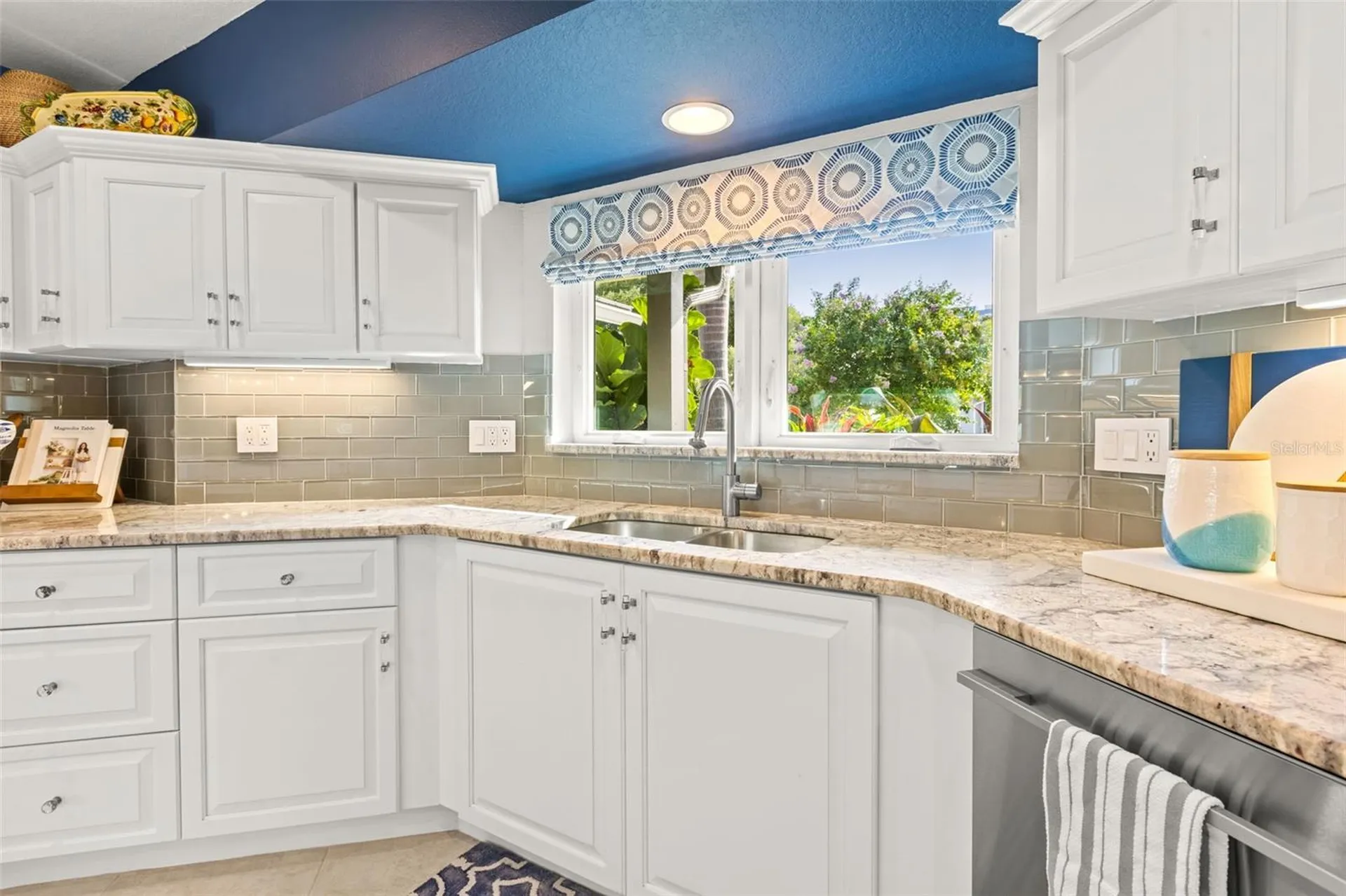 1260 81st Street S St Petersburg FL 33707