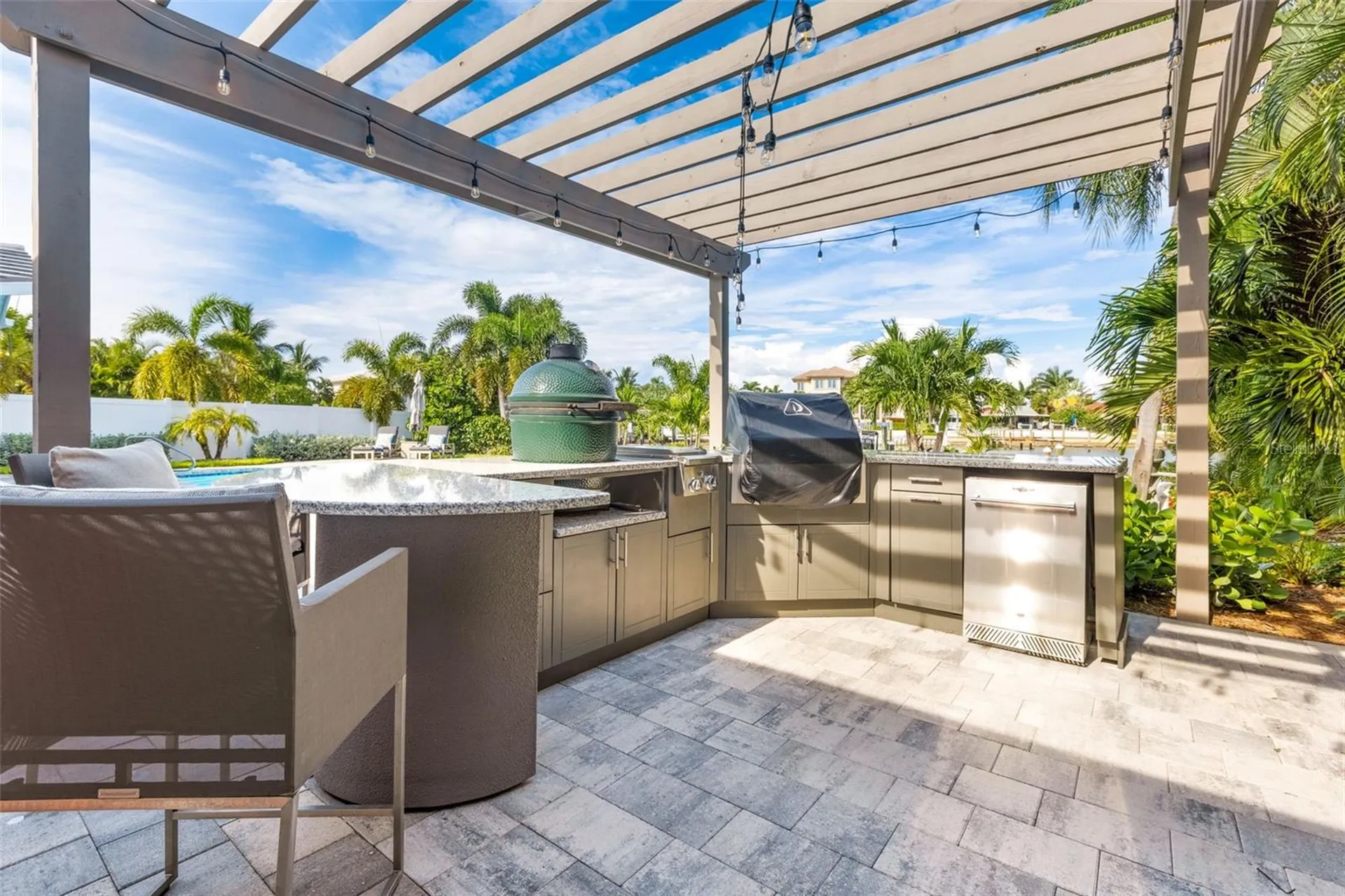 1260 81st Street S St Petersburg FL 33707