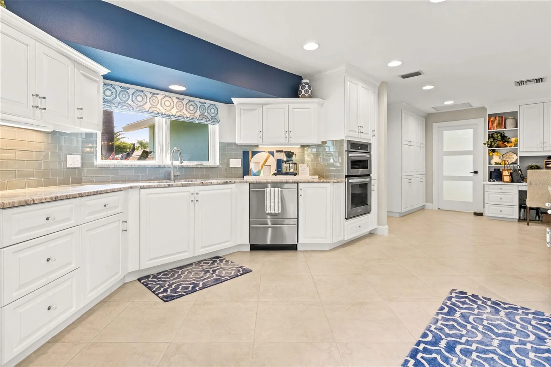 1260 81st Street S St Petersburg FL 33707