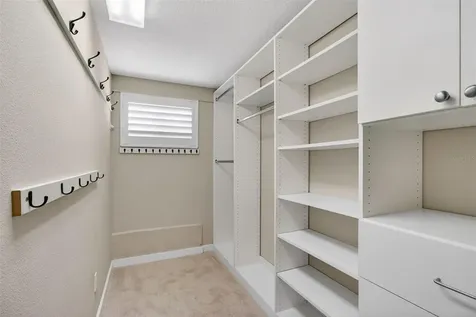 1260 81st Street S St Petersburg FL 33707