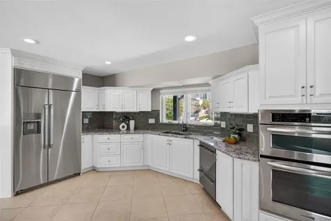 1260 81st Street S St Petersburg FL 33707