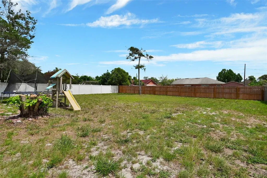 1334 Sacramento Street Deltona FL 32725