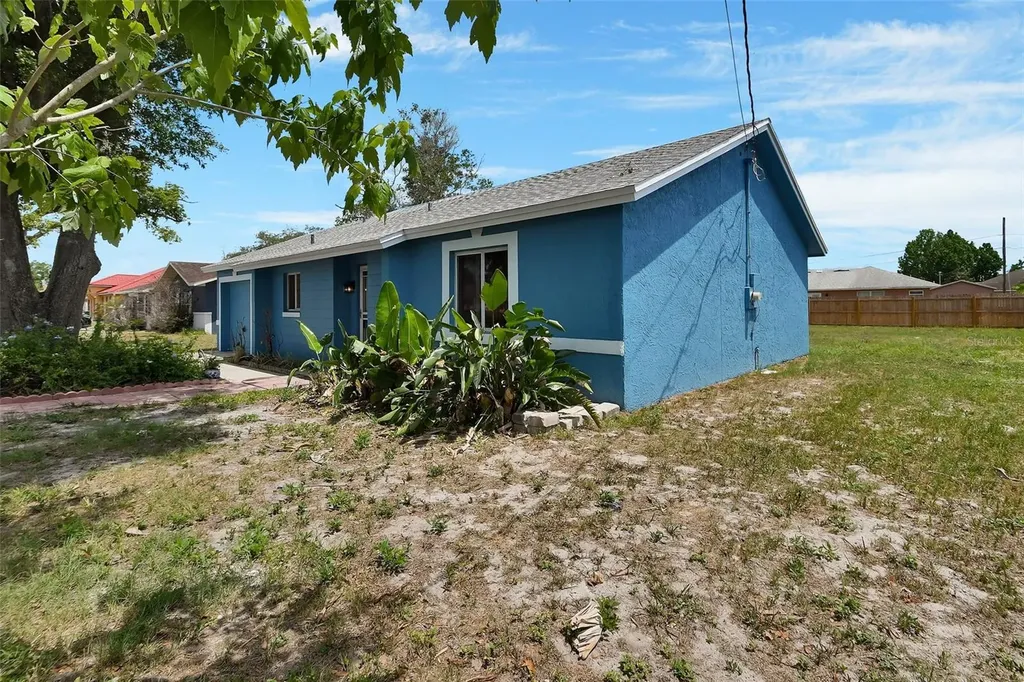 1334 Sacramento Street Deltona FL 32725