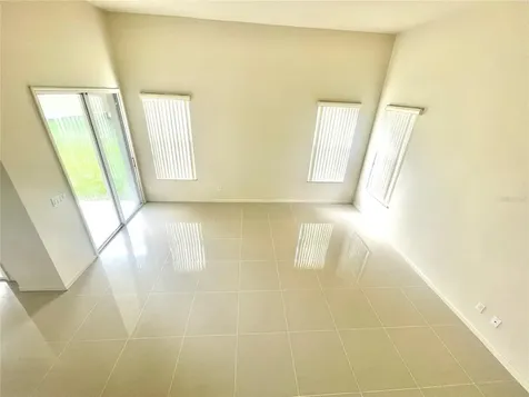2370 Hinsdale Drive Kissimmee FL 34741