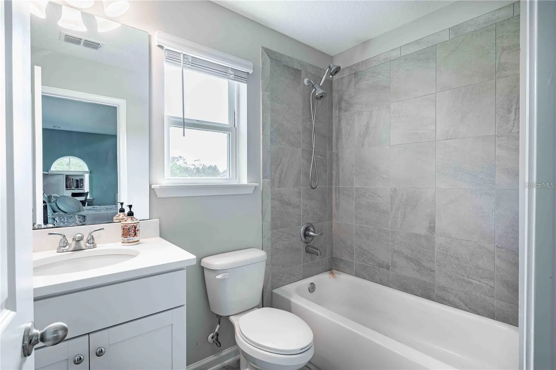 226 Ashford Lakes Circle Ormond Beach FL 32174