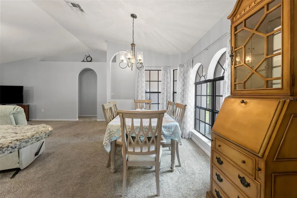 8330 Cockatoo Road Weeki Wachee FL 34613
