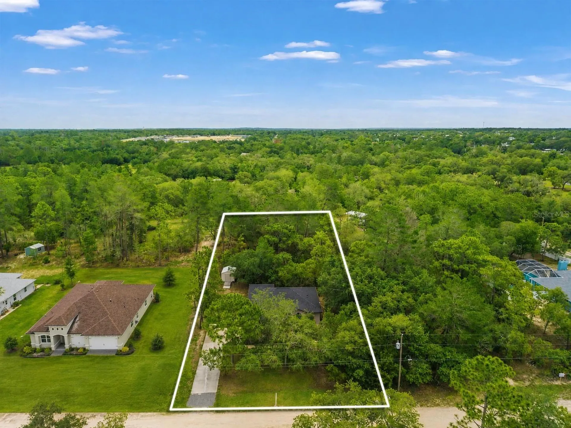 8330 Cockatoo Road Weeki Wachee FL 34613