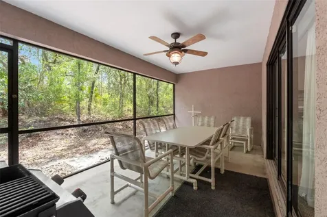 8330 Cockatoo Road Weeki Wachee FL 34613
