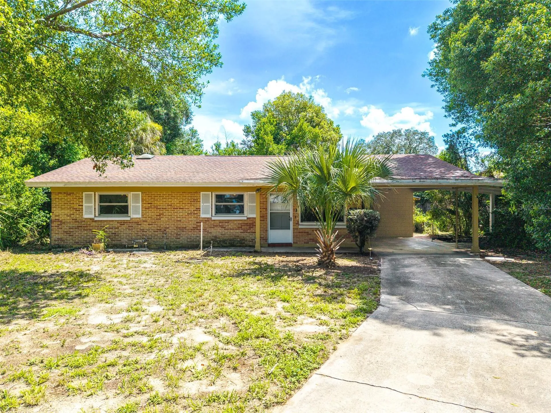650 Avenue N SE Winter Haven FL 33880