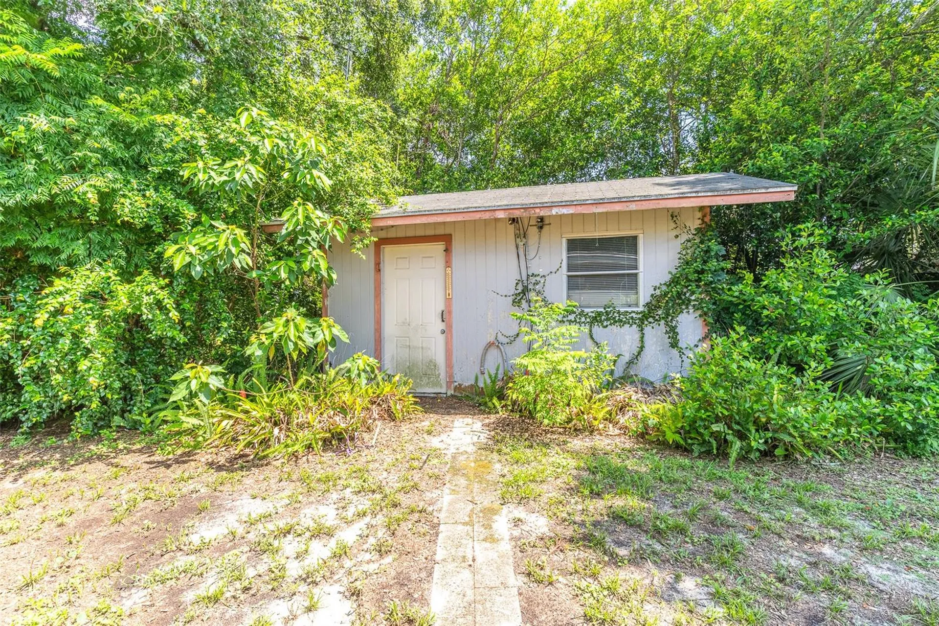 650 Avenue N SE Winter Haven FL 33880