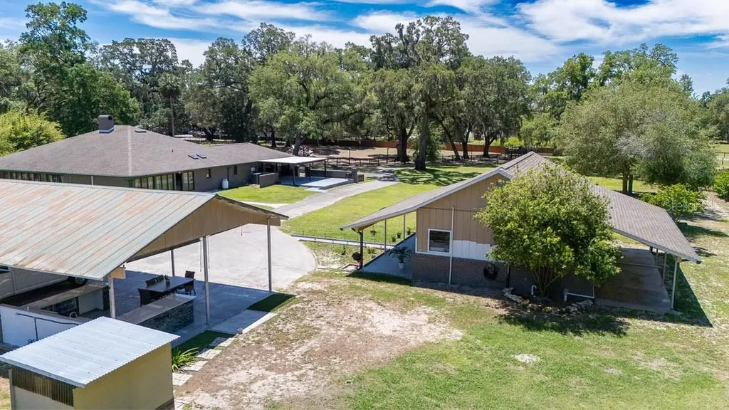 830 NW 111th Lane Oxford FL 34484