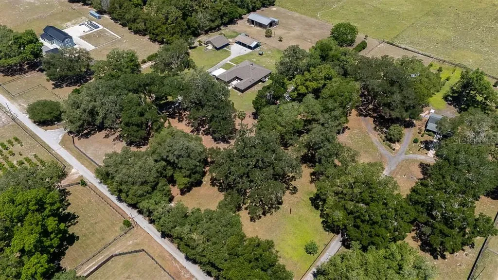 830 NW 111th Lane Oxford FL 34484