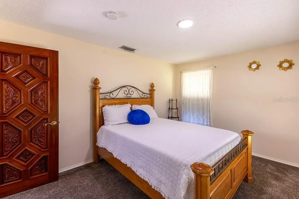 830 NW 111th Lane Oxford FL 34484