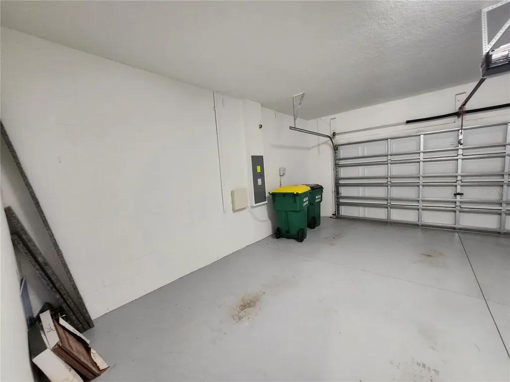 25188 Lambrusco Loop Lutz FL 33559
