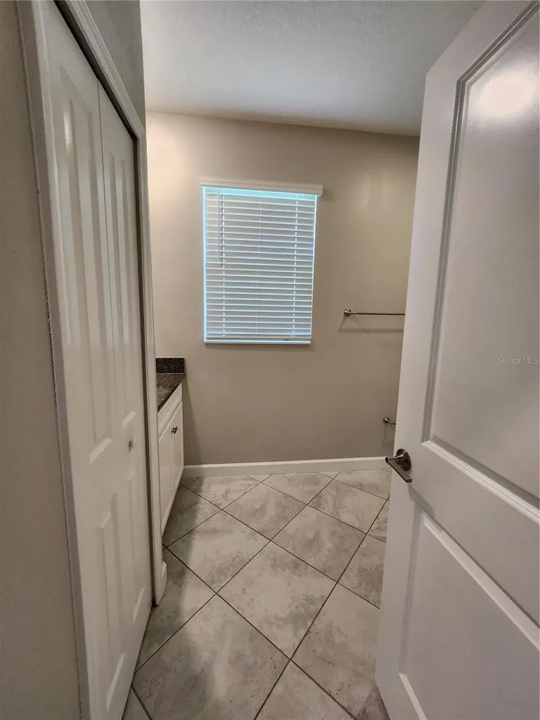 25188 Lambrusco Loop Lutz FL 33559