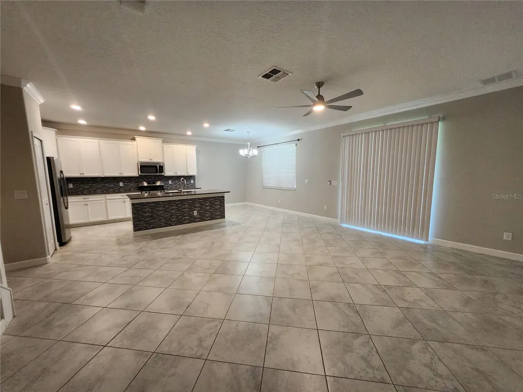 25188 Lambrusco Loop Lutz FL 33559