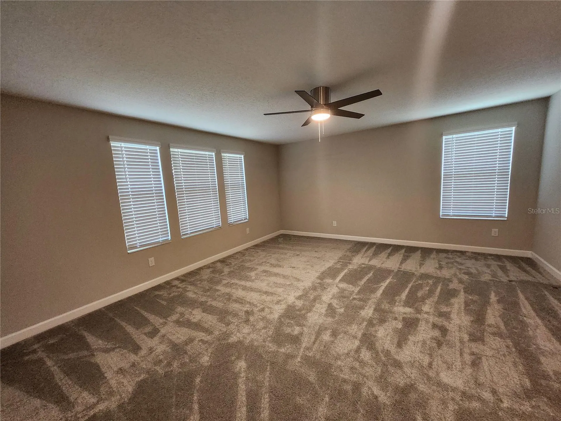 25188 Lambrusco Loop Lutz FL 33559