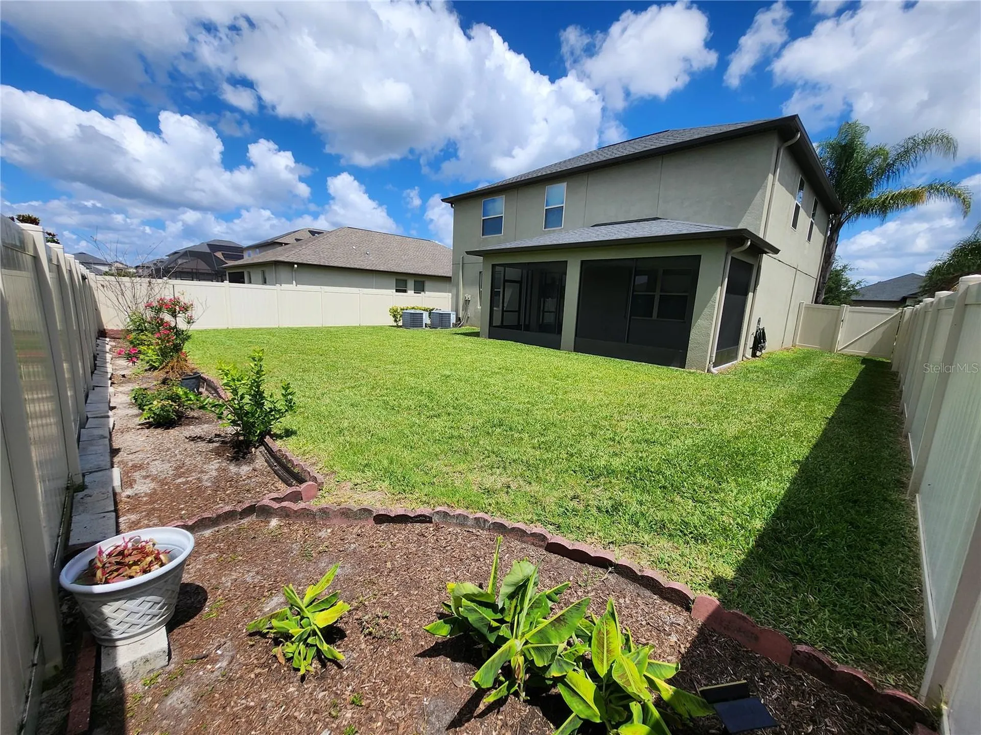 25188 Lambrusco Loop Lutz FL 33559