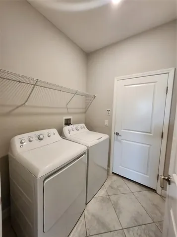 25188 Lambrusco Loop Lutz FL 33559