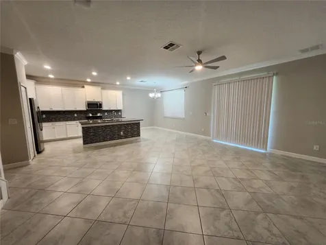 25188 Lambrusco Loop Lutz FL 33559