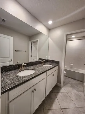 25188 Lambrusco Loop Lutz FL 33559