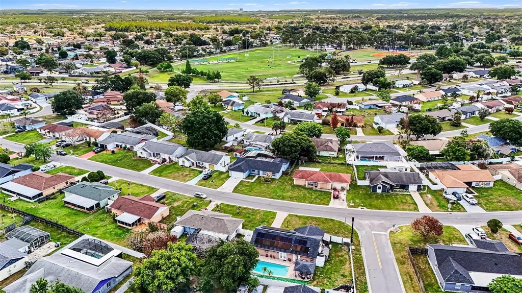 105 Harness Lane Kissimmee FL 34743