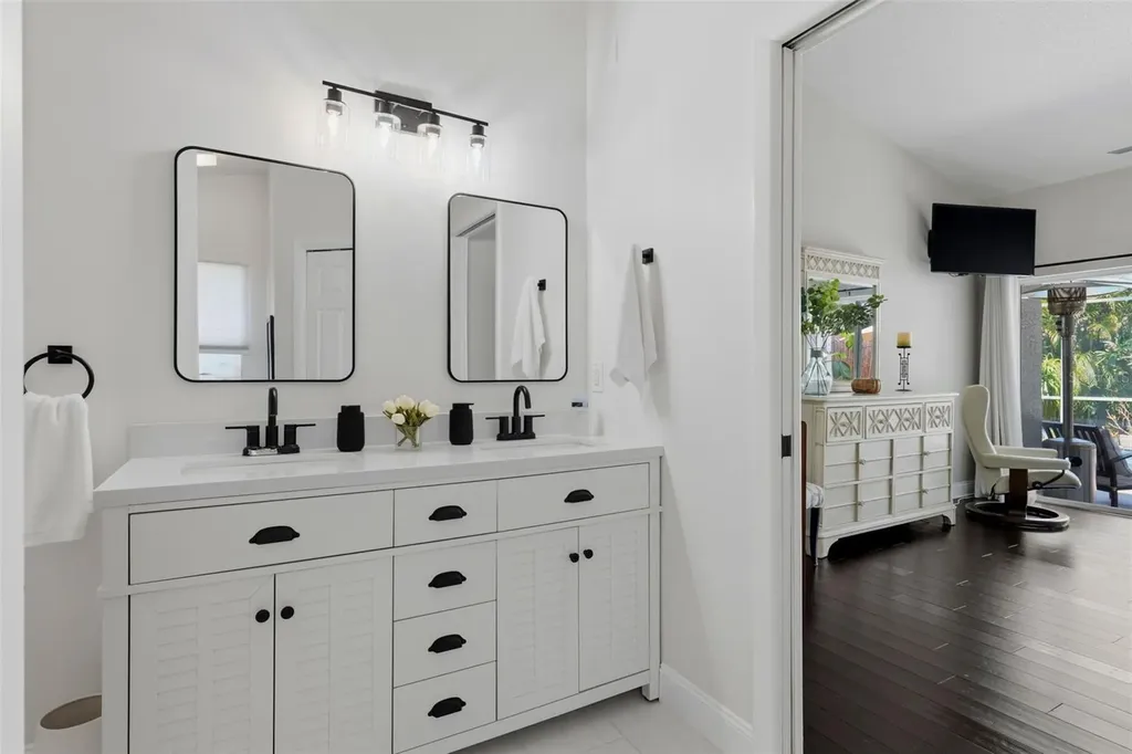 631 De Soto Drive Tierra Verde FL 33715
