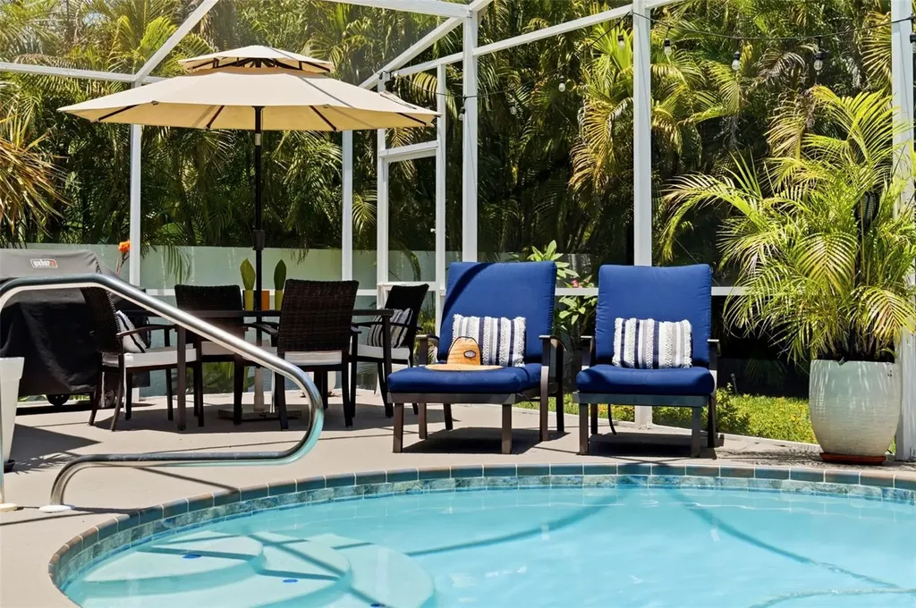 631 De Soto Drive Tierra Verde FL 33715