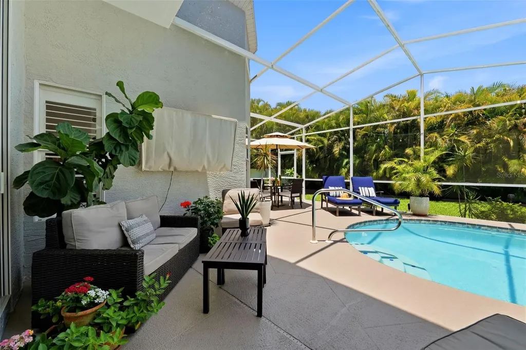 631 De Soto Drive Tierra Verde FL 33715
