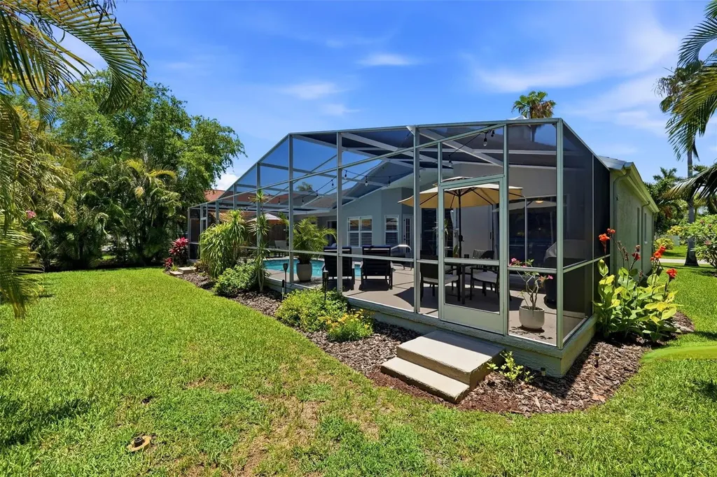 631 De Soto Drive Tierra Verde FL 33715