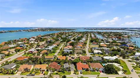 631 De Soto Drive Tierra Verde FL 33715