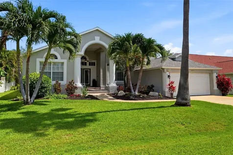 631 De Soto Drive Tierra Verde FL 33715