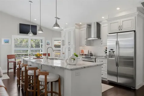 631 De Soto Drive Tierra Verde FL 33715