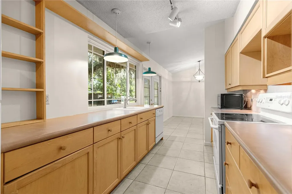 2341 NE 39th Street Ocala FL 34479