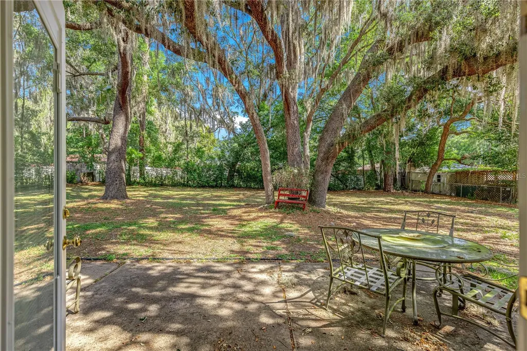 2341 NE 39th Street Ocala FL 34479