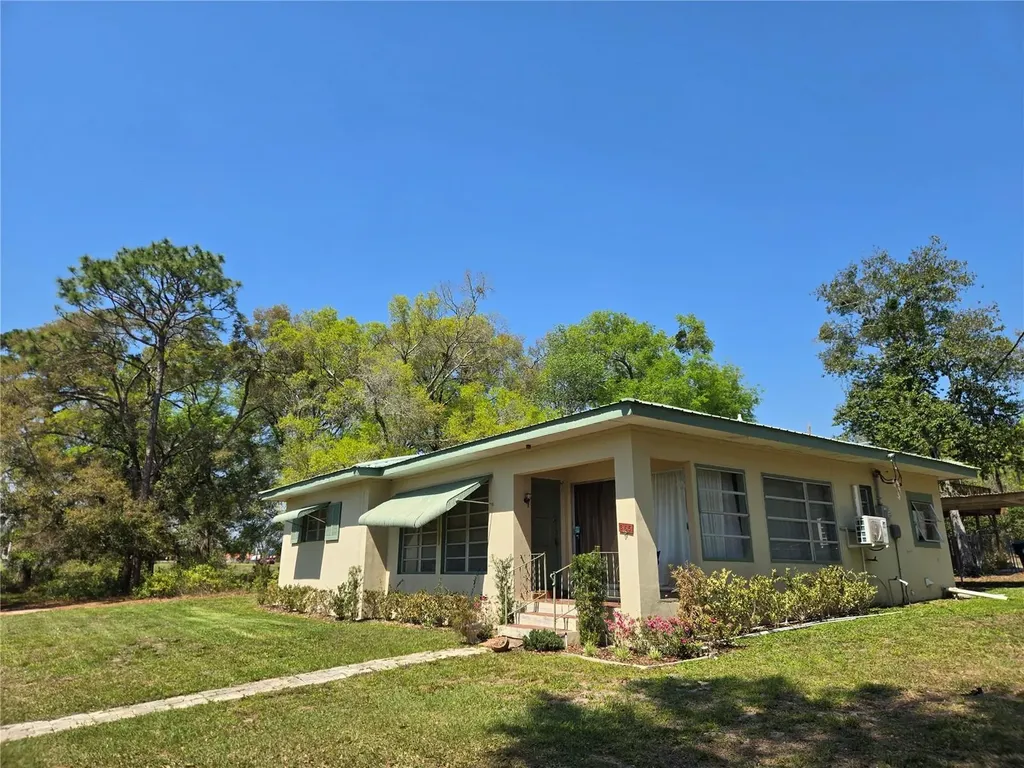 665 SE Heron Street Keystone Heights FL 32656