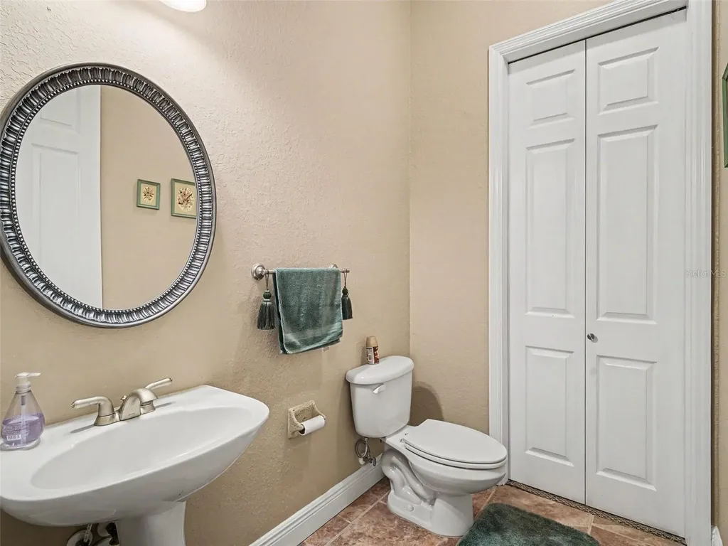 339 Corbett Road Lithia FL 33547