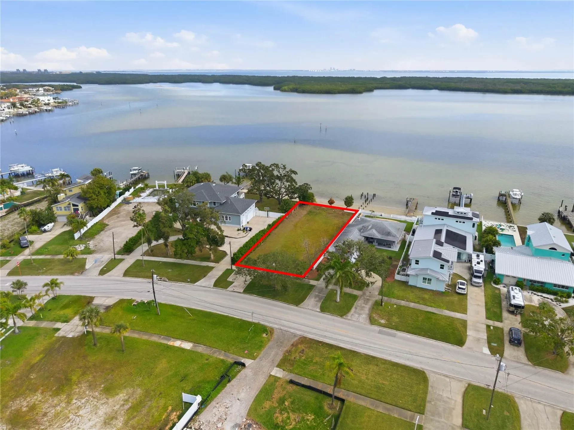 6043 Bayou Grande Boulevard NE St Petersburg FL 33703