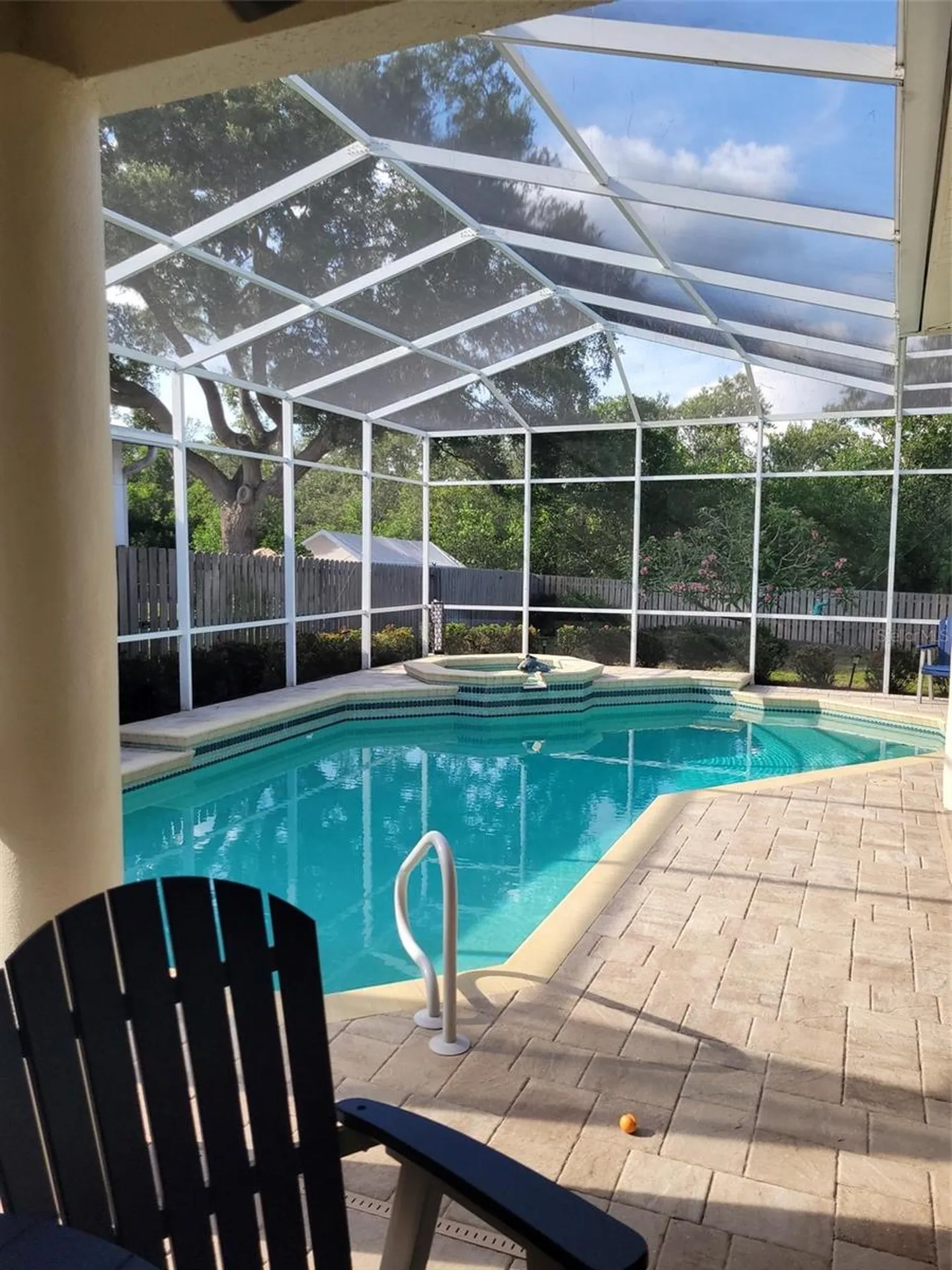 961 Live Oak Avenue NE St Petersburg FL 33703