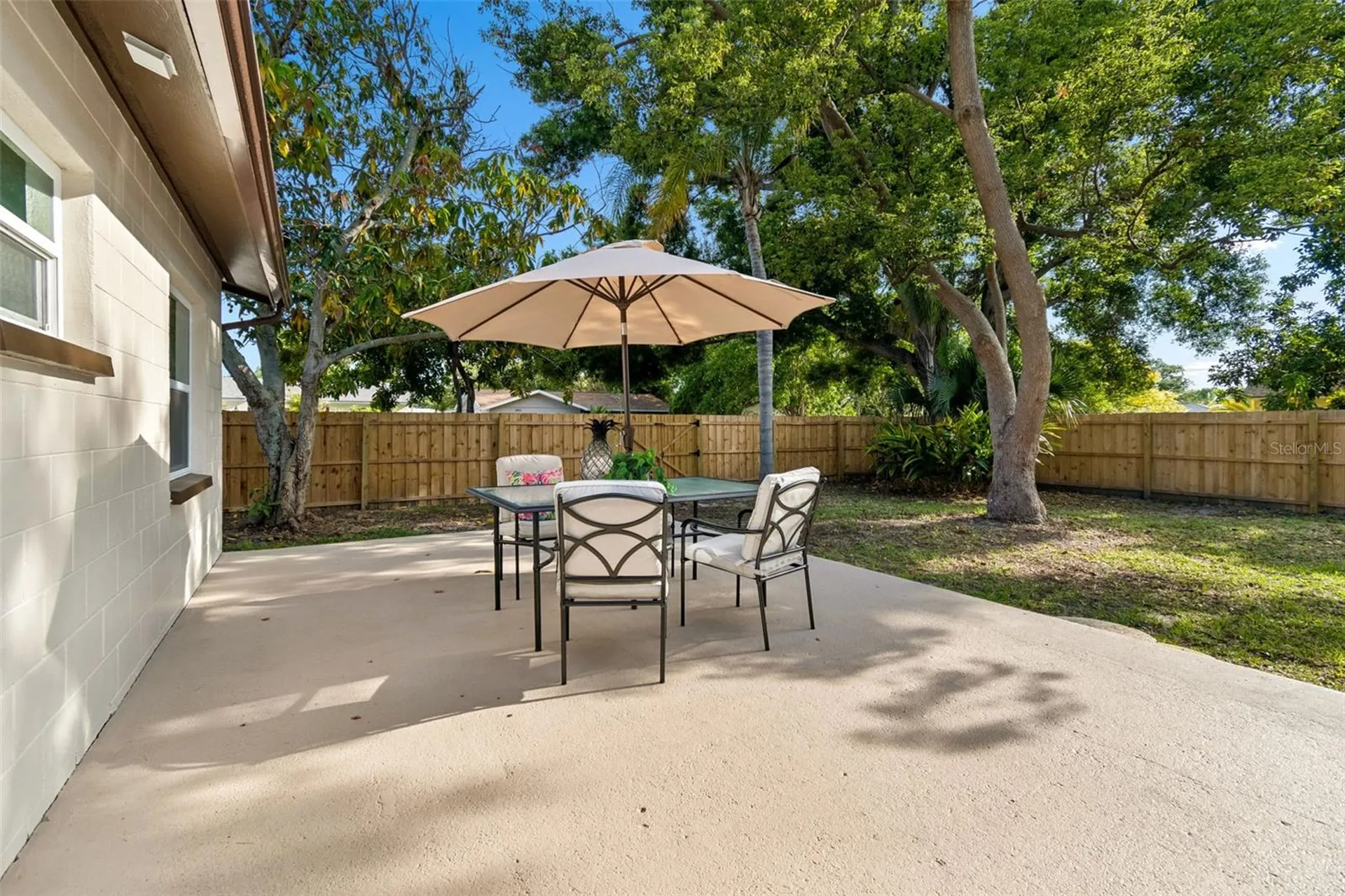 2804 Fulton Street SW Largo FL 33774