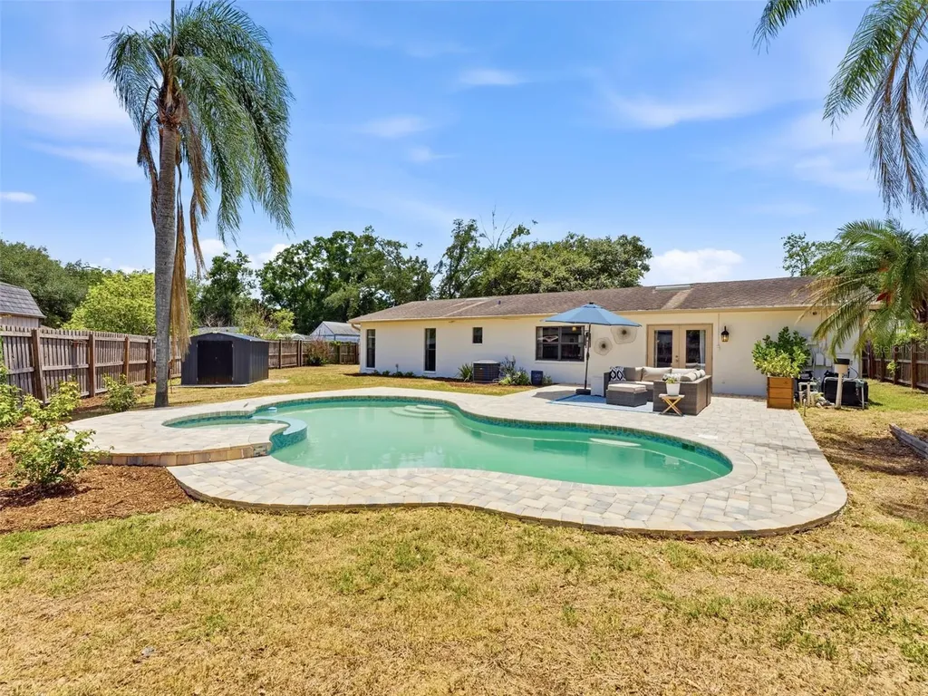 605 Valley Hill Drive Brandon FL 33510