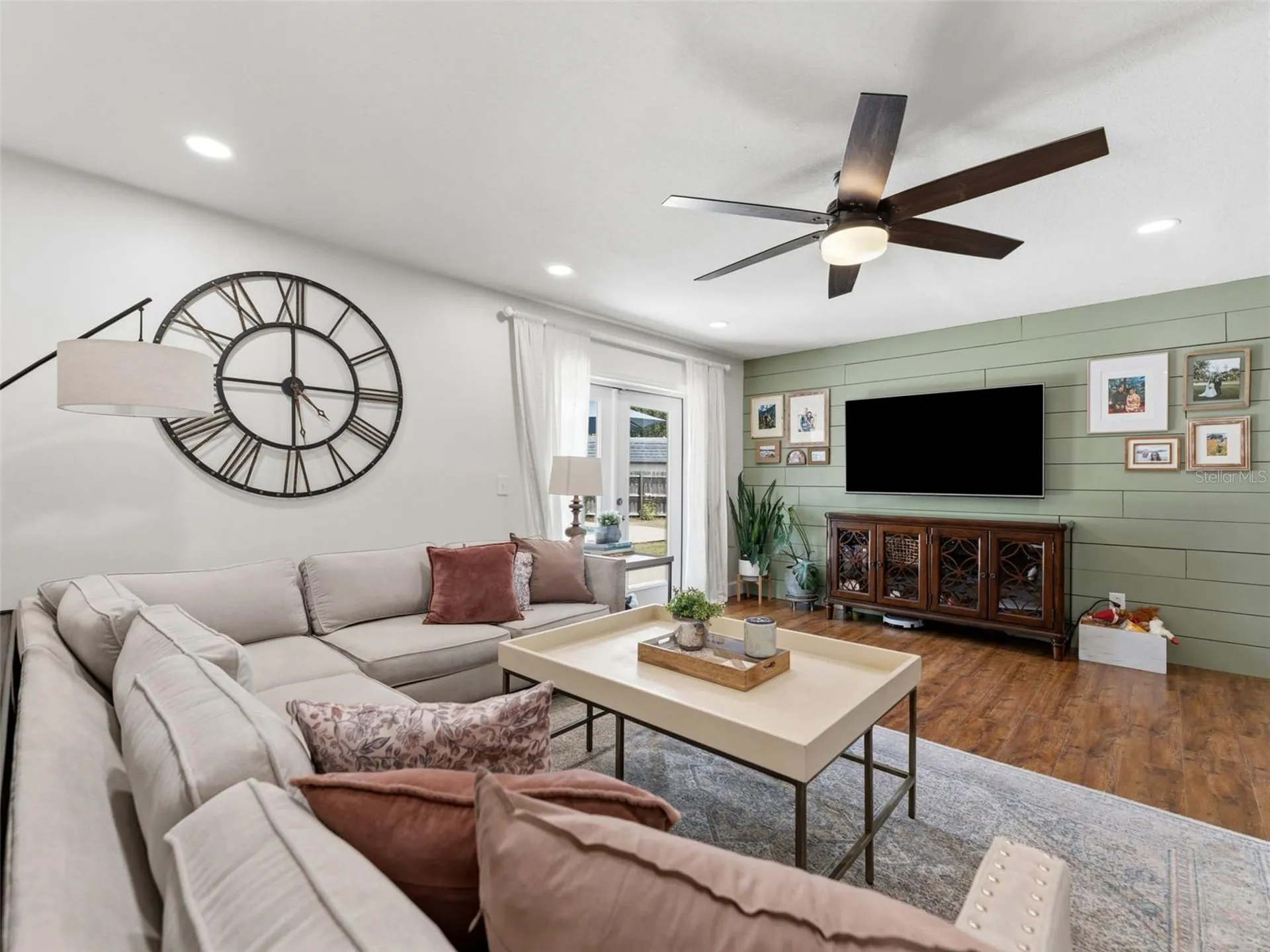 605 Valley Hill Drive Brandon FL 33510