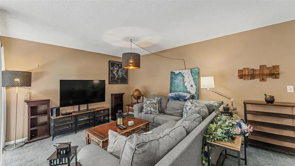 2025 Sylvester Road Lakeland FL 33803