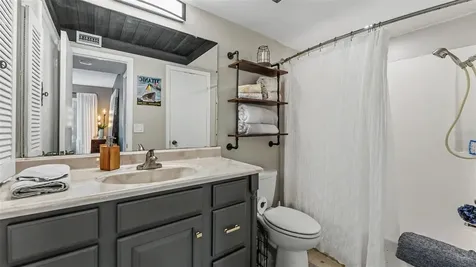 2025 Sylvester Road Lakeland FL 33803