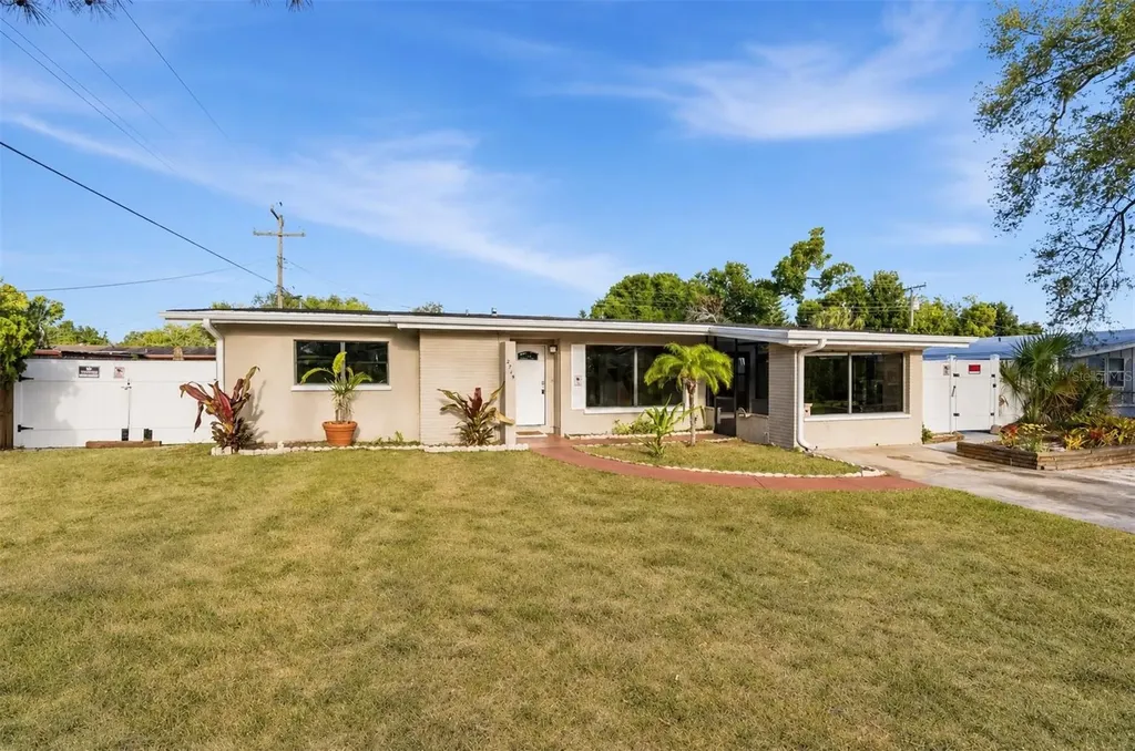 2715 Ingot Place Sarasota FL 34235